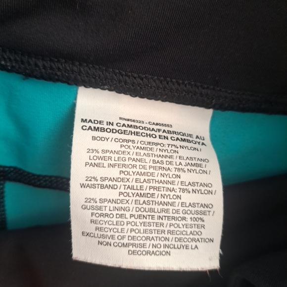 Nike Epic Lux Tight Python Black and Blue Leggings - Picture 7 of 13